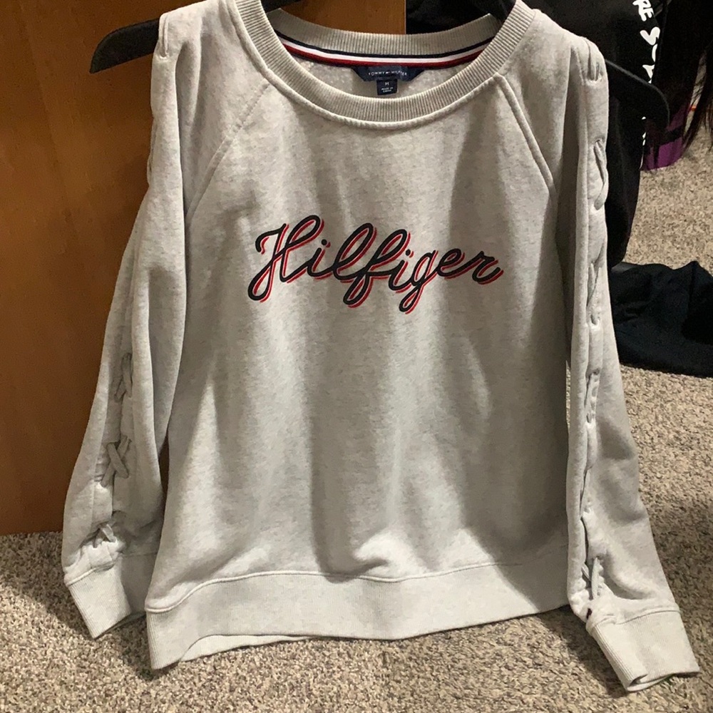 Tommy hilfiger sweater w laces up and down sleeves